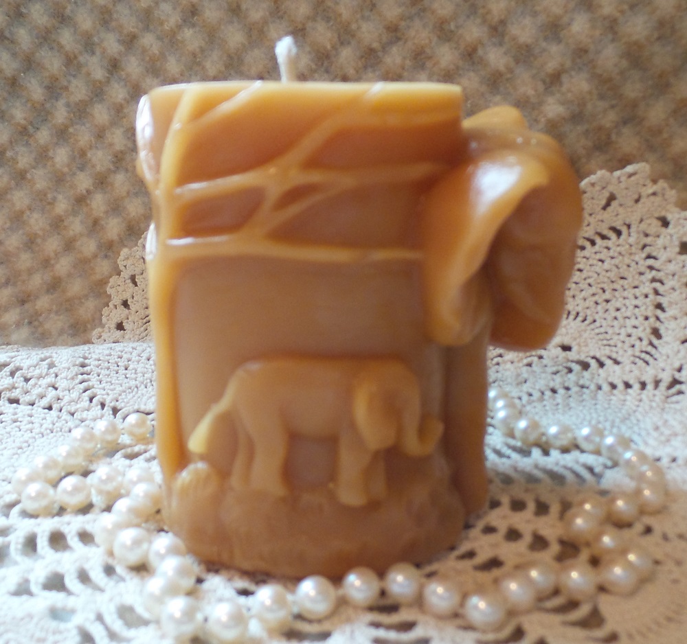 Beeswax Candle Elephant and Baby Shaped Molded Pillar - Image 2
