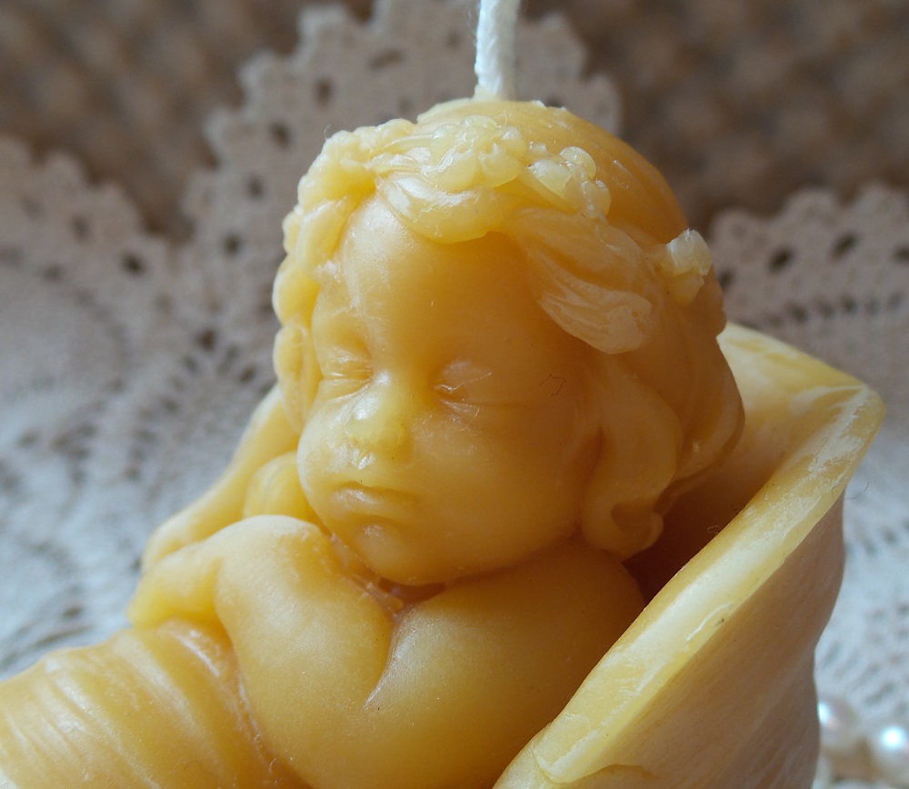 Beeswax Candle Baby in Nautilus Shell Shaped Candle - Image 2