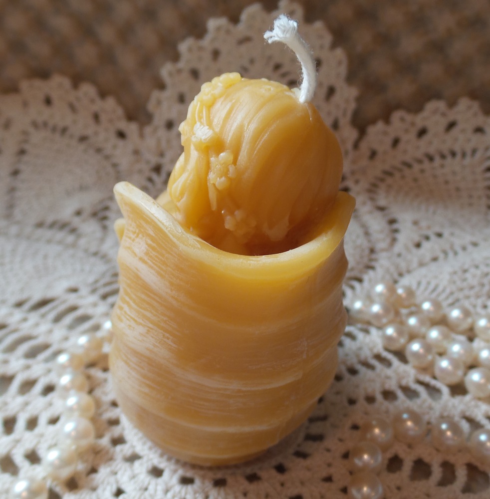 Beeswax Candle Baby in Nautilus Shell Shaped Candle - Image 3