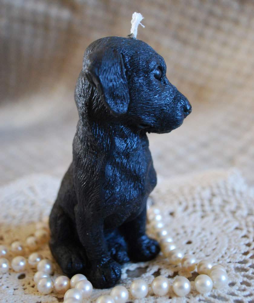 Beeswax Black Dog Candle