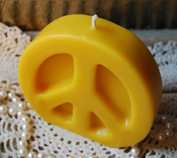 Beeswax Candle Peace Sign Shape - Image 3