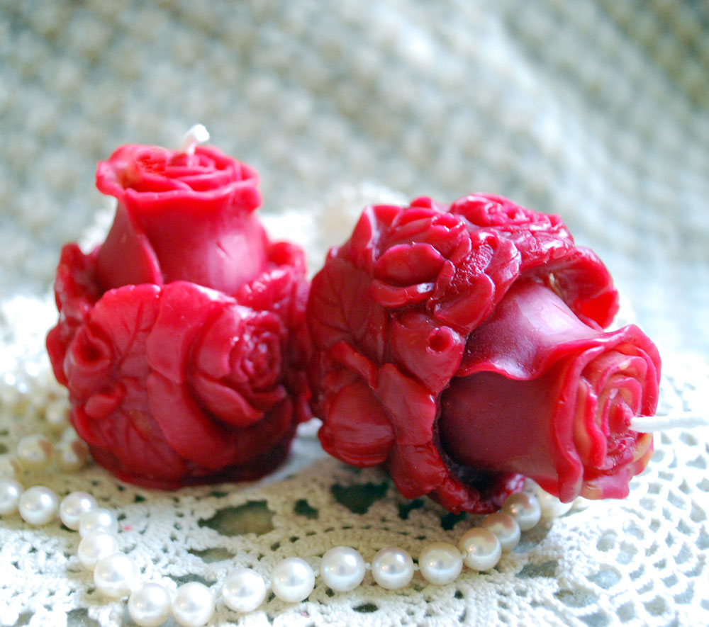 Beeswax Red Rose Votives