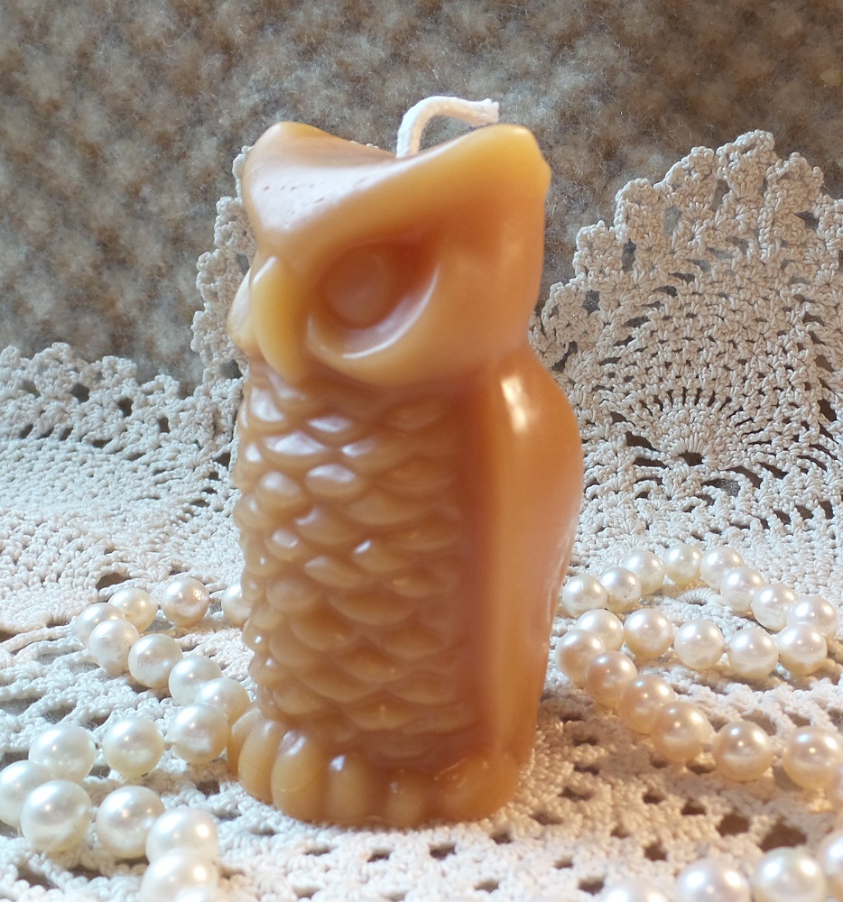 Beeswax Candle Small Stylized Shaped Owl Candle - Image 2