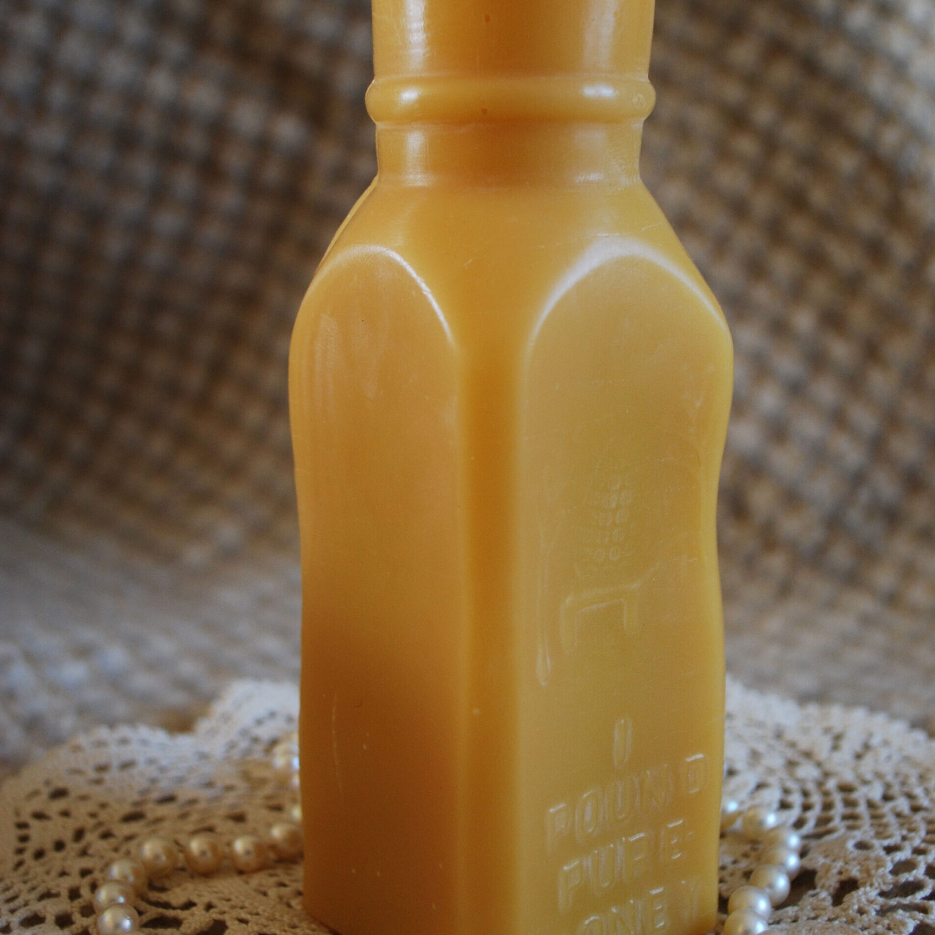 Honey-Bottle-Candle-1