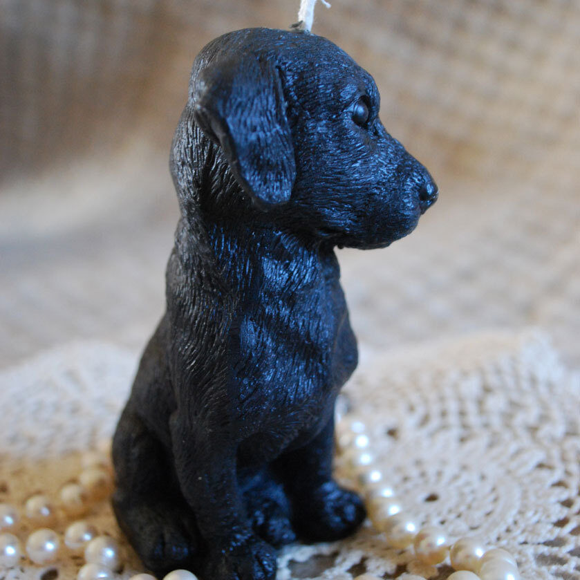 Beeswax Black Dog Candle