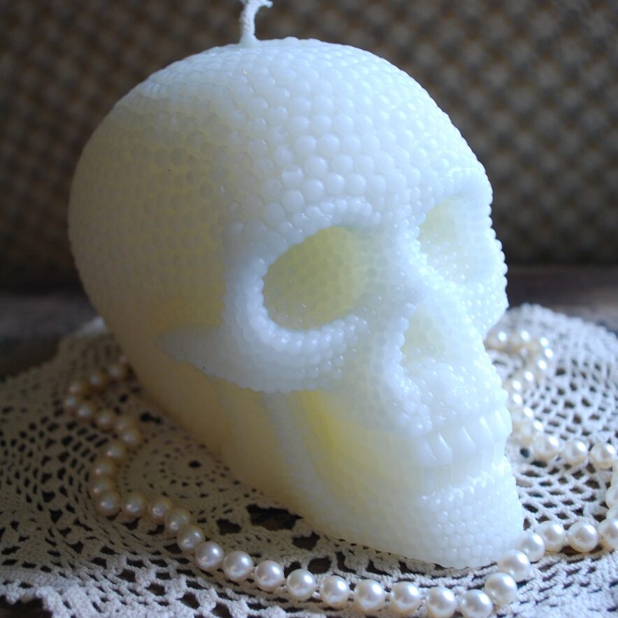 white pearl skull 1